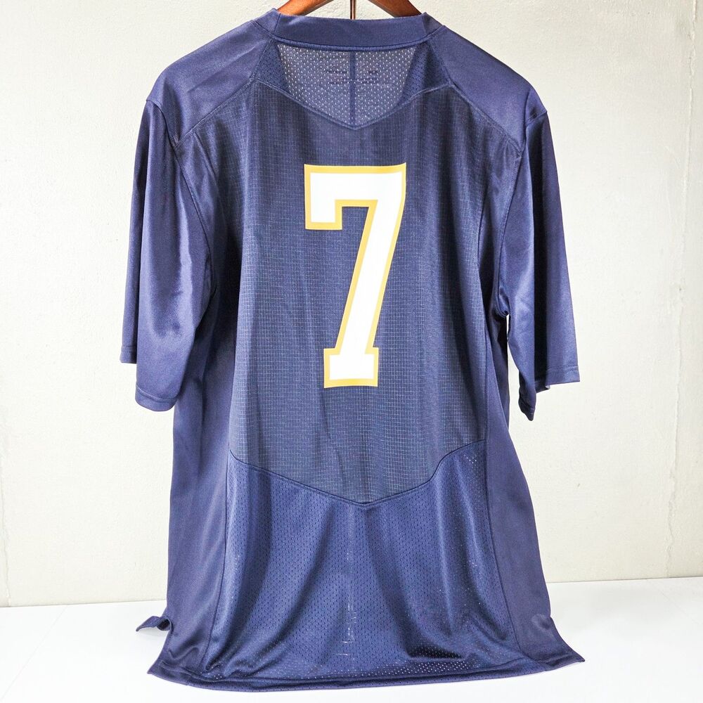 Under Armour Notre Dame Fighting Irish #7 Football Jersey NWT Sz Small - Picture 3 of 8